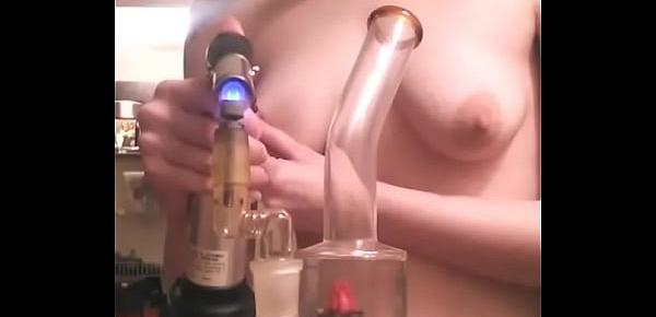  How to take a dab.naked, of course